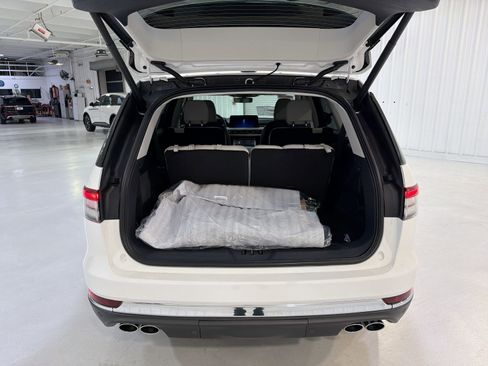 New 2026 Lincoln Aviator 2WD image 28