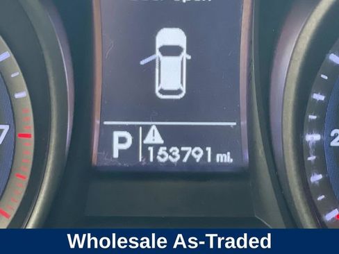 Used 2015 Hyundai Santa Fe Sport w/ Option Group 02 FWD image 40
