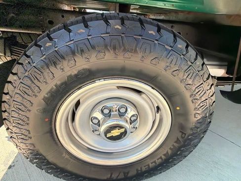 Used 1999 Chevrolet Silverado 2500 4x4 Crew Cab w/ Preferred Equipment Group 2 image 31
