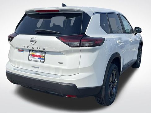 New 2026 Nissan Rogue SV image 5