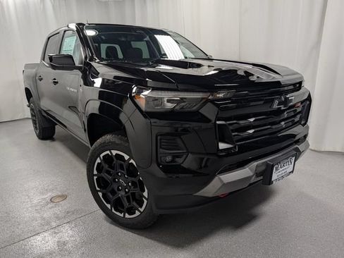 New 2026 Chevrolet Colorado Z71 w/ Technology Package AWD/4WD image 2
