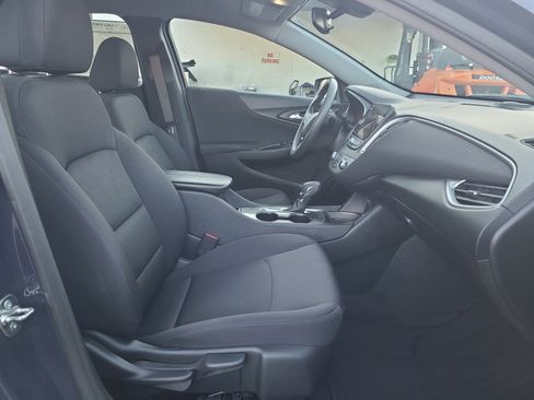 Used 2025 Chevrolet Malibu LT FWD image 29