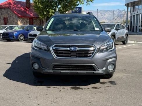 Used 2019 Subaru Outback 2.5i Limited AWD/4WD image 6