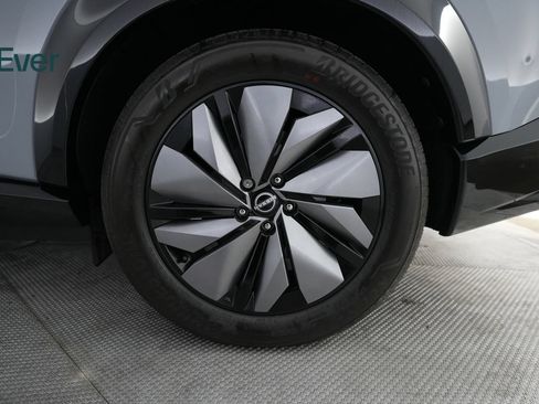 Used 2024 Nissan Ariya AWD image 9