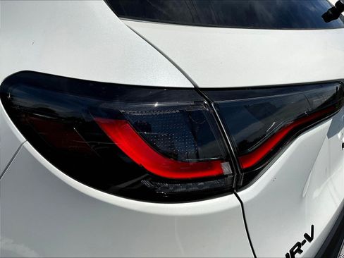 New 2027 Honda HR-V Sport image 10