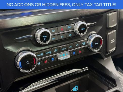 New 2026 Ford F250 Lariat w/ Black Appearance Package image 16