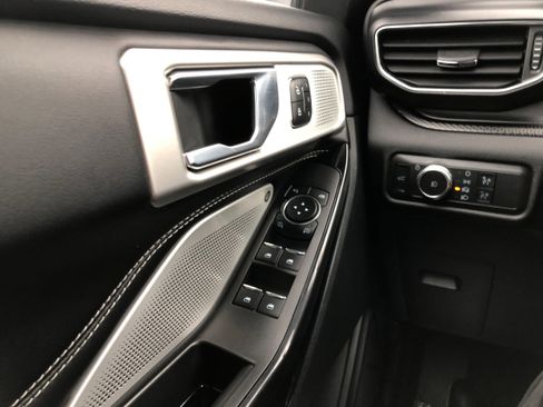 Certified 2022 Ford Explorer ST w/ Equipment Group 401A image 19