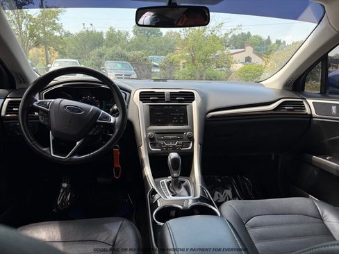 Used 2016 Ford Fusion SE w/ Equipment Group 202A AWD/4WD image 10