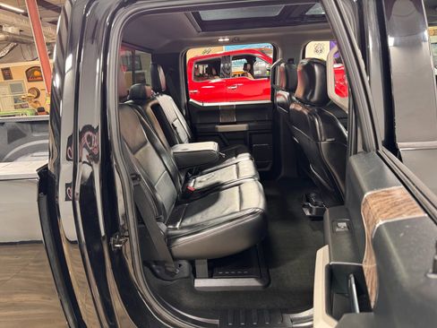 Used 2017 Ford F350 Lariat w/ Lariat Ultimate Package image 18