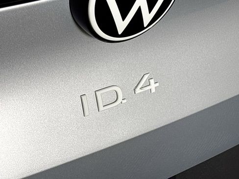 Used 2021 Volkswagen ID.4 Pro S w/ Gradient Package image 25