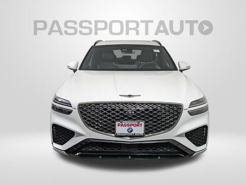 Used 2023 Genesis GV70 2.5T w/ Sport Prestige Package image 10