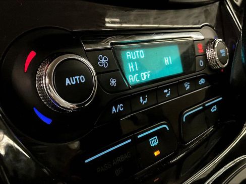 Used 2014 Ford Escape Titanium AWD/4WD image 12