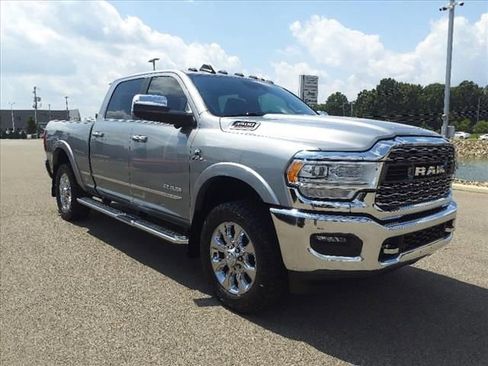Used 2022 RAM 3500 Limited AWD/4WD image 1