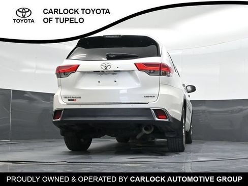 Used 2018 Toyota Highlander Limited FWD image 51