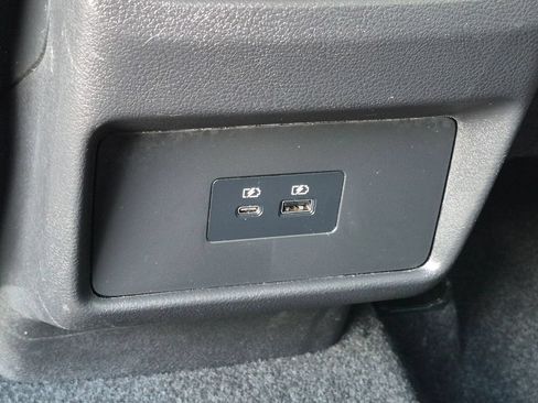 Used 2023 Nissan Rogue SV w/ SV Premium B Package AWD/4WD image 25