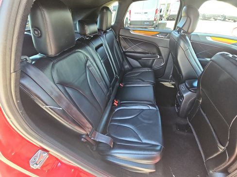 Used 2019 Lincoln MKC Select w/ Select Plus Package image 30