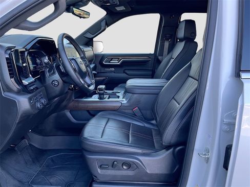 Used 2024 Chevrolet Silverado 1500 High Country w/ High Country Premium Package image 22