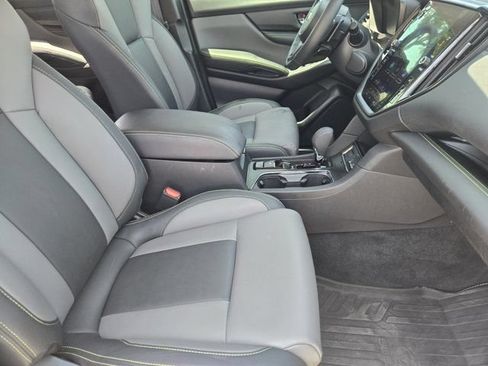 Used 2025 Subaru Ascent Onyx Edition AWD/4WD image 13