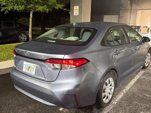 Certified 2022 Toyota Corolla LE FWD image 3
