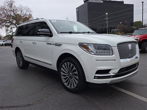 Used 2020 Lincoln Navigator Reserve w/ Luxury Package image 7