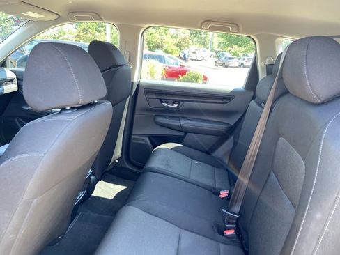 Used 2023 Honda CR-V LX image 17