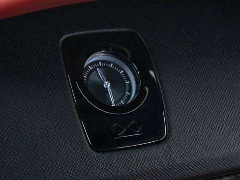 Certified 2024 Rolls-Royce Cullinan Black Badge w/ Driver's Package image 47