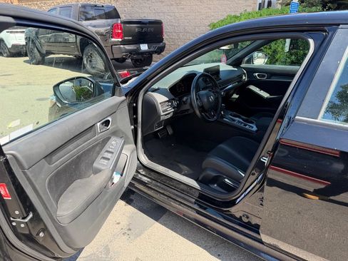 Used 2024 Honda Civic Sport image 18