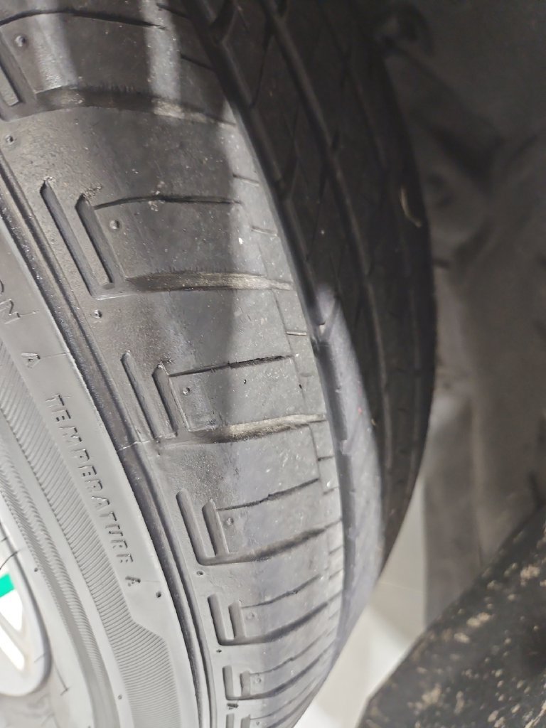 Used 2024 Honda CR-V EX image 27