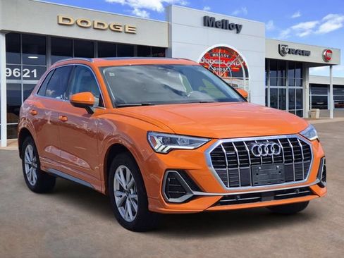 Used 2024 Audi Q3 2.0T Premium AWD/4WD image 2
