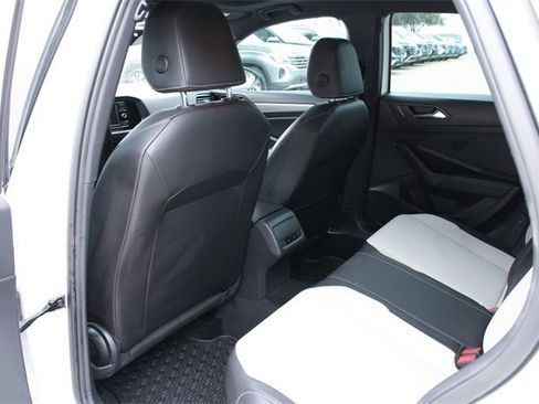 Used 2020 Volkswagen Jetta R-Line w/ R-Line Cold Weather Package image 37