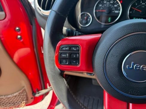 Used 2014 Jeep Wrangler Unlimited Sahara w/ Max Tow Package AWD/4WD image 13