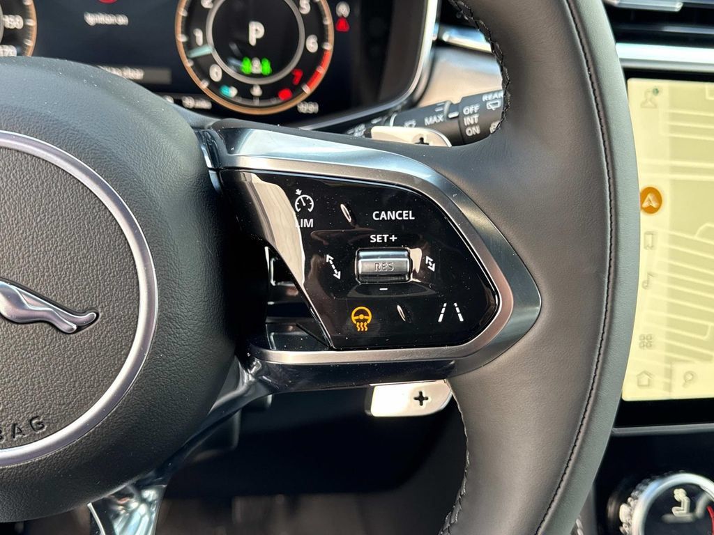 New 2026 Jaguar F-PACE R-Dynamic S AWD/4WD image 27