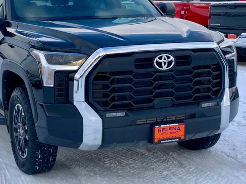 Used 2025 Toyota Tundra SR5 w/ TRD Off-Road Package image 9