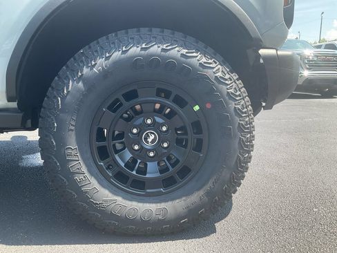 New 2026 Ford Bronco Big Bend w/ Black Diamond Package AWD/4WD image 10