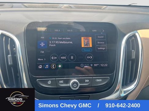 Used 2023 Chevrolet Equinox Premier AWD/4WD image 13