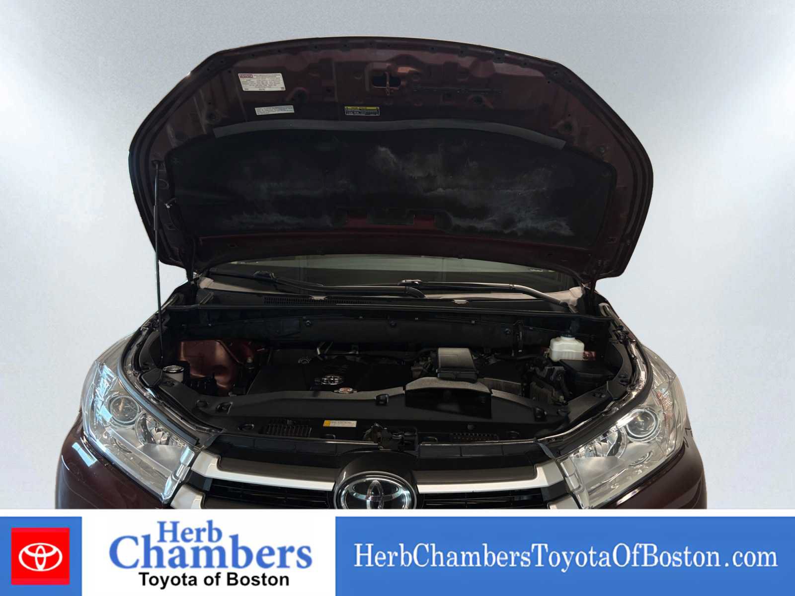 Used 2019 Toyota Highlander XLE AWD/4WD image 13