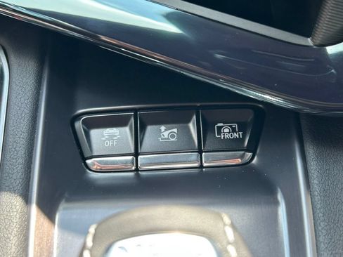 Used 2024 Chevrolet Corvette Z06 w/ Stealth Interior Trim Package RWD image 28
