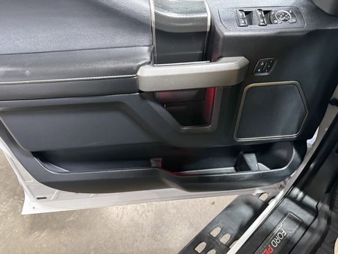 Certified 2017 Ford F150 Raptor w/ Equipment Group 802A Luxury image 18