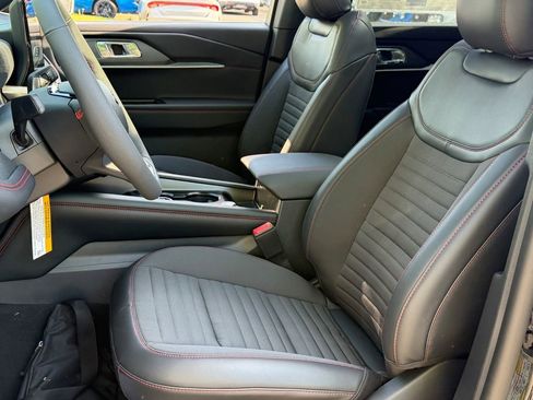 New 2026 Ford Explorer ST-Line AWD/4WD image 13