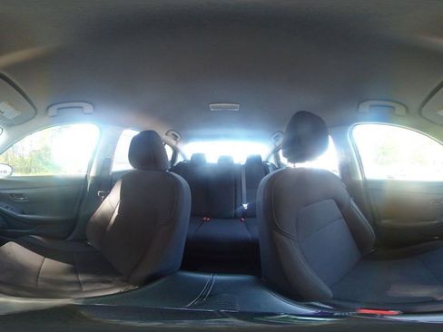 Used 2025 Nissan Sentra S FWD image 40