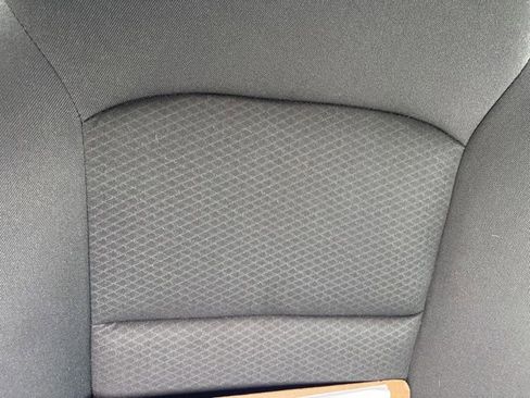 Used 2023 Chevrolet Malibu LT image 34