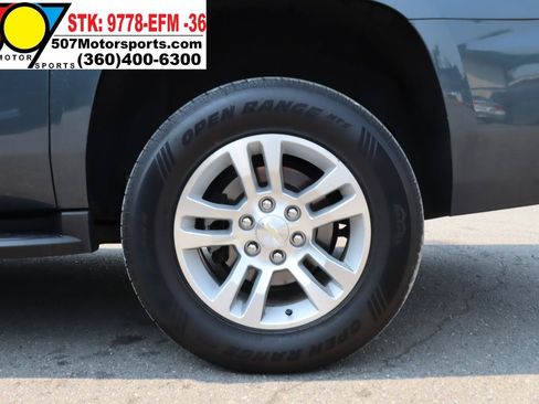 Used 2020 Chevrolet Suburban LT AWD/4WD image 25