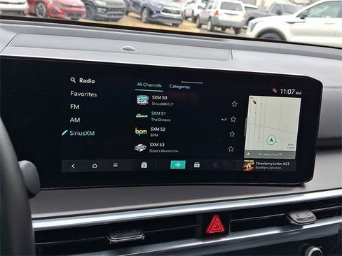 Certified 2025 Kia Sorento SX image 18