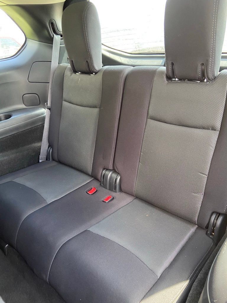 Used 2020 Nissan Pathfinder SV AWD/4WD image 13