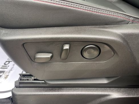 Used 2021 Chevrolet Tahoe RST w/ Luxury Package image 24