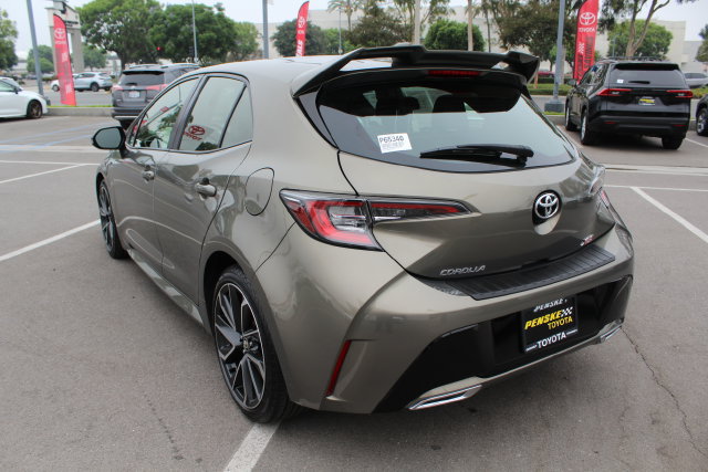 Used 2019 Toyota Corolla XSE FWD image 13