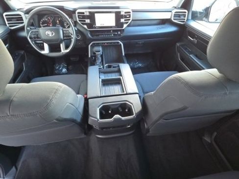 Used 2022 Toyota Tundra SR5 w/ SR5 Convenience Package image 16