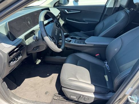 Used 2023 Kia EV6 Wind RWD image 22