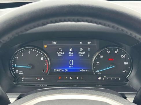 Used 2021 Ford Explorer XLT image 27