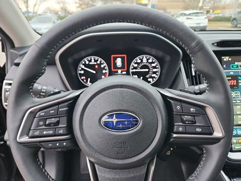 Used 2025 Subaru Outback Touring XT image 19